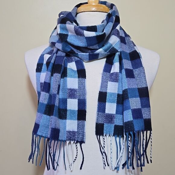 Plaid 100% Cashmere Scarf Unisex Fringed Made in Scotland Checkered Gingham - Picture 6 of 9